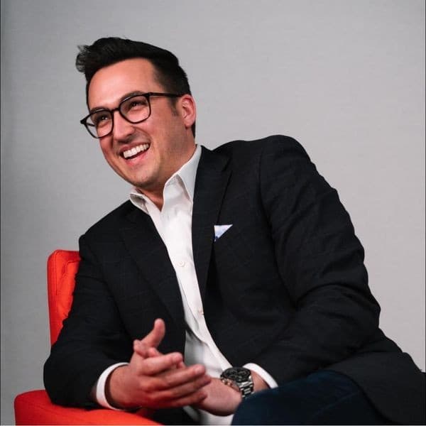 Sean Miku, Founder & CEO of simpliHOM